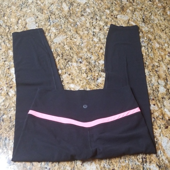 SOLD Lululemon orig align black flashlight sz 8 - Picture 4 of 5